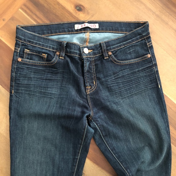 J Brand “Pencil Leg” Dark Vintage Rinse Si… - Picture 4 of 9